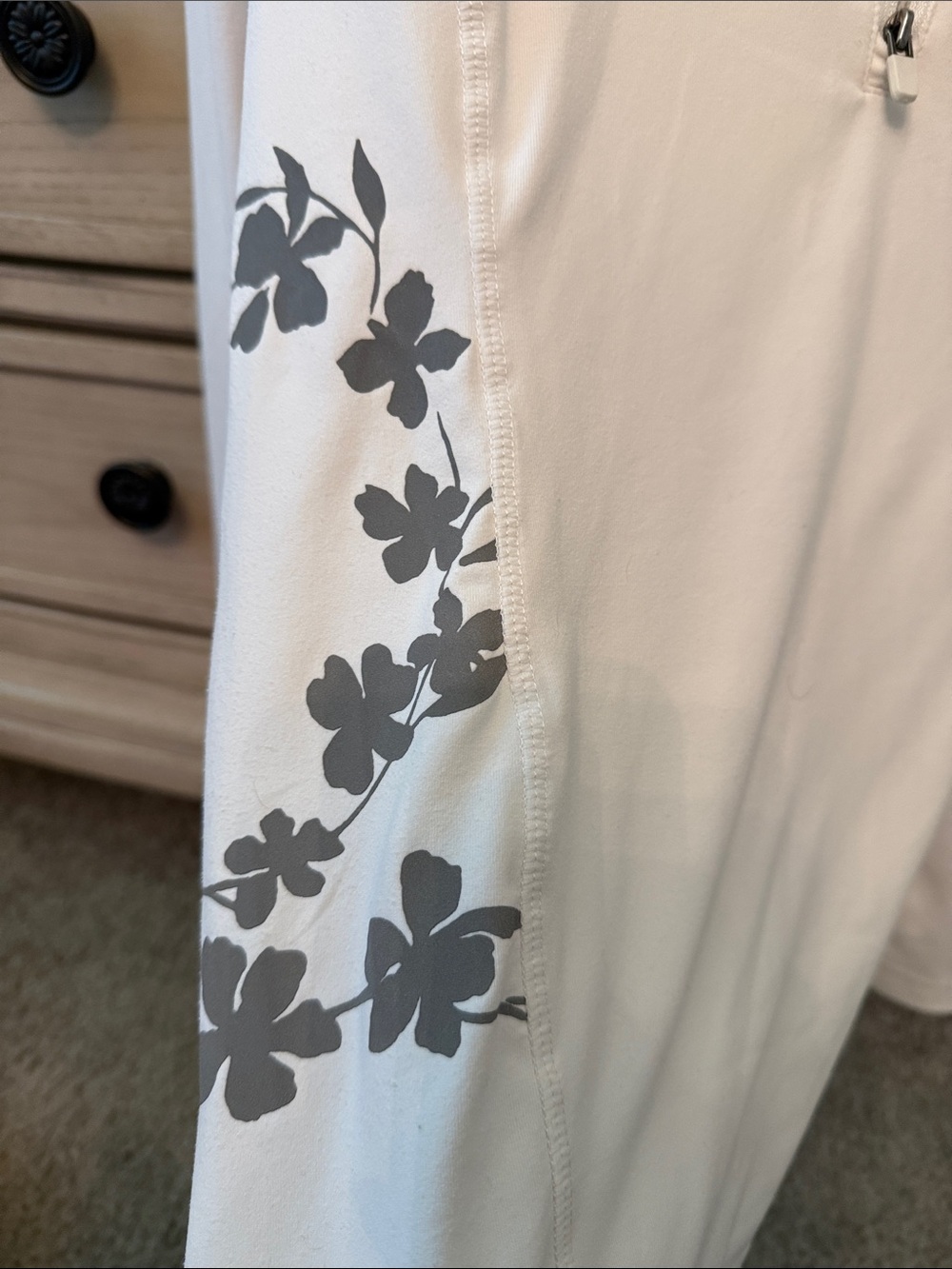 Fabletics pullover - Picture 4 of 6